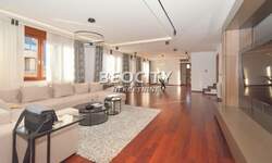Stan, Beograd - Vračar (centar) | Prodaja · 277m² · 1.200.000€