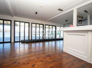 Poslovni prostor / Lokal, Beograd - Obrenovac (mesto) | Prodaja · 340m² · 340.000€