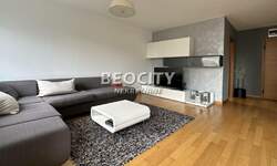 Trosoban stan, Beograd - Vračar (centar) | Izdavanje · 82m² · 1.300€