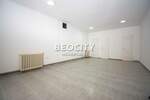 Poslovni prostor / Lokal, Beograd - Sremčica | Izdavanje · 25m² · 300€