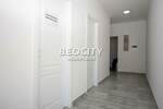 Poslovni prostor / Lokal, Beograd - Sremčica | Izdavanje · 60m² · 650€