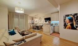 Cetvorosoban stan, Beograd - Vračar (centar) | Prodaja · 87m² · 389.000€