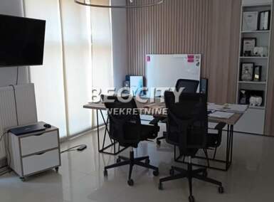 Poslovni prostor / Lokal, Beograd - Centar (uži) | Izdavanje · 70m² · 1.000€