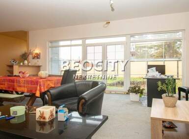 Kuća, Beograd - Grocka (mesto) | Prodaja · 260m² · 495.000€