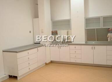 Poslovni prostor / Lokal, Novi Sad - Grbavica | Prodaja · 69m² · 185.000€