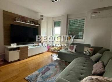 Cetvorosoban stan, Beograd - Zemun (centar) | Prodaja · 98m² · 352.800€