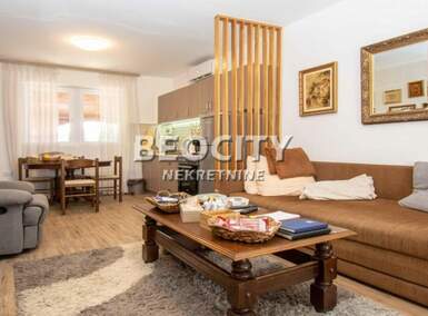 Kuća, Pećinci - Karlovčić | Prodaja · 148m² · 215.000€
