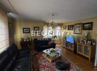 Kuća, Novi Sad - Telep | Prodaja · 300m² · 595.000€