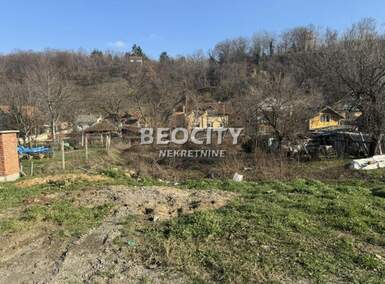 Plac, Novi Sad | Prodaja · 900m² · 77.000€