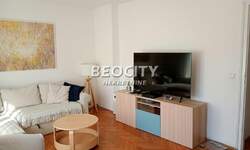 Trosoban stan, Beograd - Vračar (centar) | Prodaja · 69m² · 255.000€
