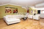 Stan, Beograd - Borča Iii | Prodaja · 200m² · 300.000€