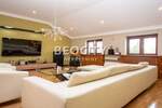 Stan, Beograd - Borča Iii | Prodaja · 200m² · 300.000€