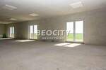 Poslovni prostor / Lokal, Beograd - Ugrinovci | Izdavanje · 180m² · 2.000€