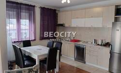 Trosoban stan, Novi Sad - Centar | Prodaja · 75m² · 240.000€