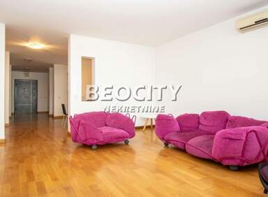 Trosoban stan, Beograd - Beograd Na Vodi | Prodaja · 129m² · 460.000€