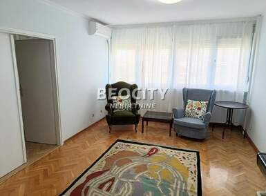 Cetvorosoban stan, Beograd - Hotel Jugoslavija (blok 11) | Izdavanje · 88m² · 1.000€