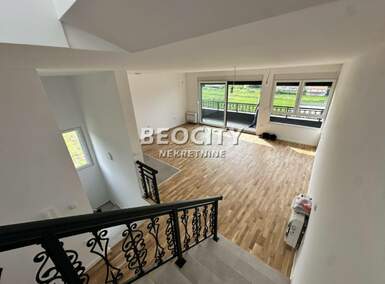 Stan, Novi Sad - Petrovaradin | Prodaja · 140m² · 250.000€