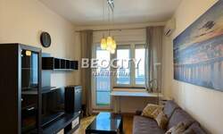 Trosoban stan, Novi Sad - Bulevar Oslobođenja | Prodaja · 59m² · 242.000€