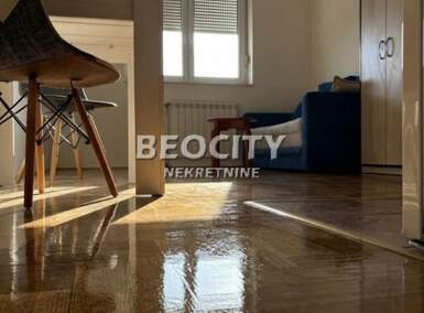 Jednosoban stan, Novi Sad - Nova Detelinara | Izdavanje · 25m² · 300€