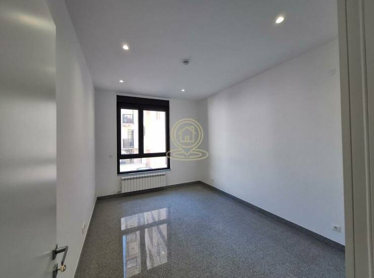 Poslovni prostor / Lokal Beograd, Hram Sv. Save – fotografija 5