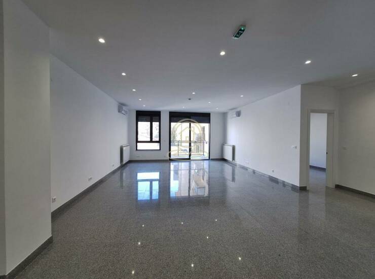 Poslovni prostor / Lokal Beograd, Hram Sv. Save – fotografija 6