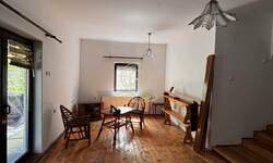Kuća, Donja vrežina · 240m² · 600€ | SveNekretnine
