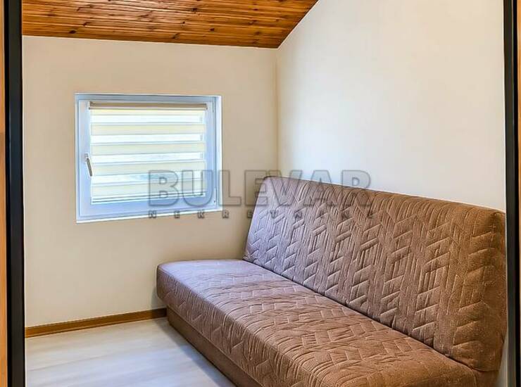 Stan Niš, Crveni pevac – fotografija 10