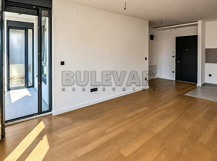 Poslovni prostor / Lokal Niš, Crveni pevac – fotografija 5