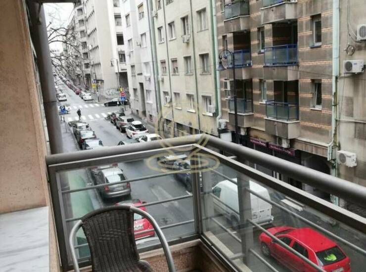 Stan Beograd, Krunski venac – fotografija 10