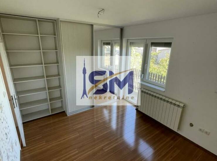 Stan Beograd, Ugrinovci – fotografija 4