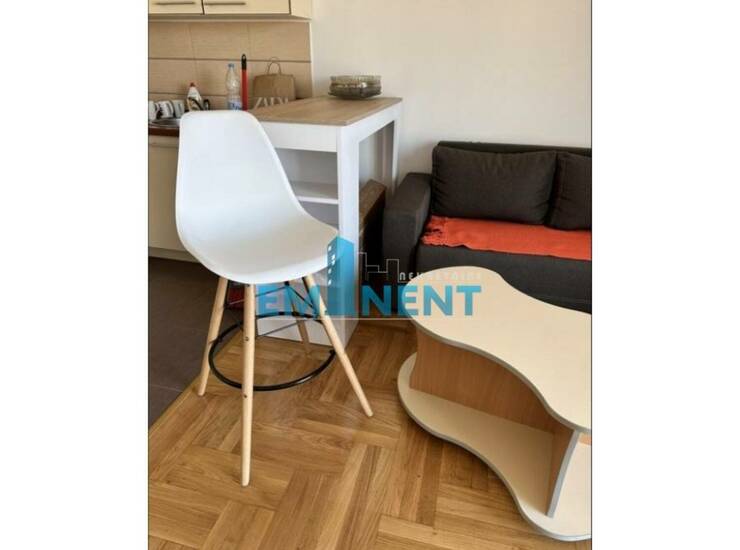 Stan Beograd, Crveni Krst – fotografija 4