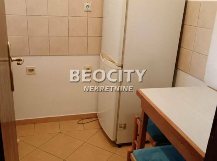 Stan Novi Sad, Sajam – fotografija 4