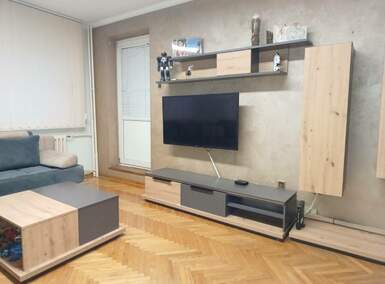 Trosoban stan, Blok 12 (YUBC) · 100m² · 1.100€ | SveNekretnine