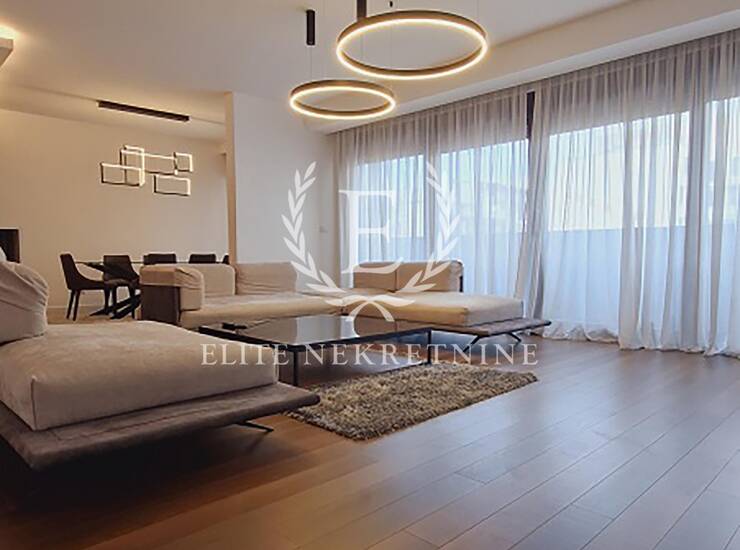 Stan Beograd, Hram – fotografija 4