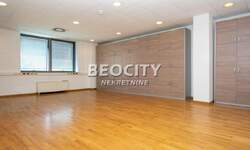 Poslovni prostor / Lokal · 330m² · 4.950€ | SveNekretnine