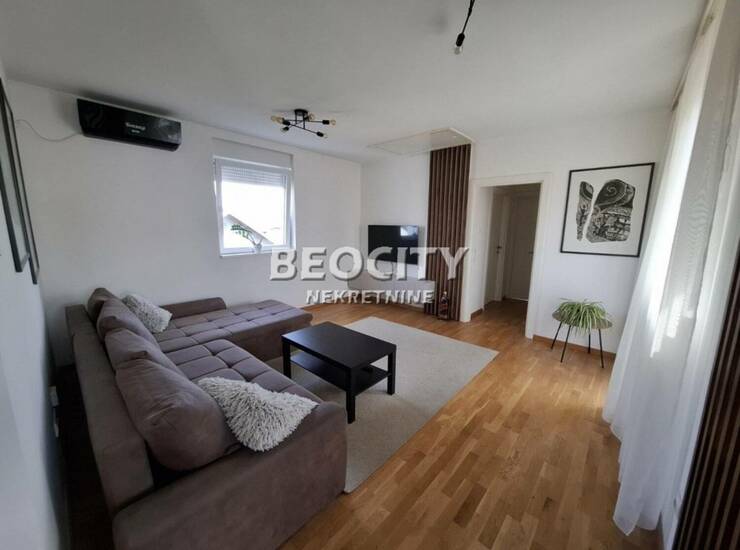 Stan Novi Sad, Adice – fotografija 4