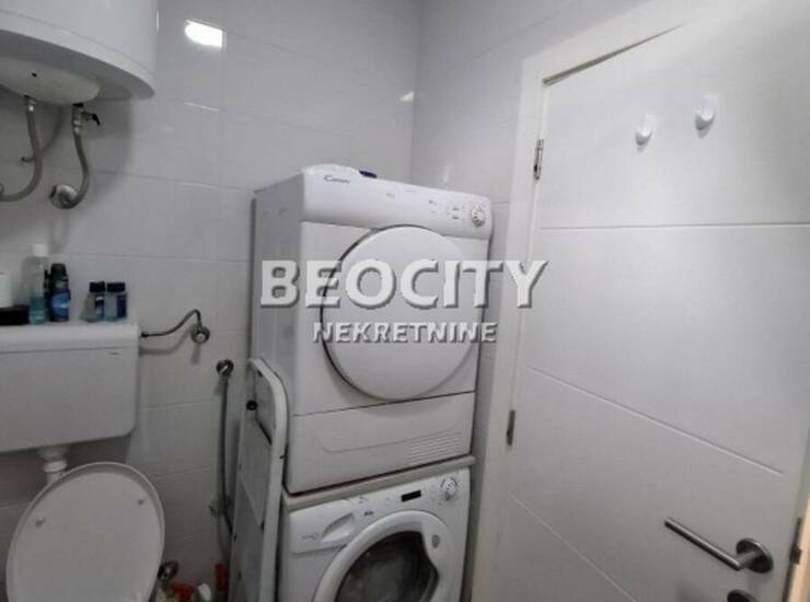 Stan Novi Sad, Adice – fotografija 10