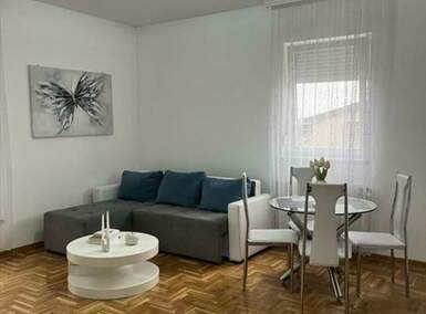 Dvosoban stan, Vojvode Vlahovića · 50m² · 400€ | SveNekretnine