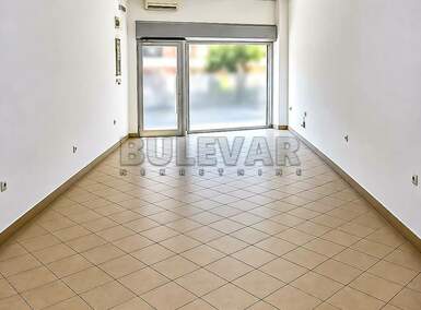 Poslovni prostor / Lokal, Niš · 100m² · 700€ | SveNekretnine