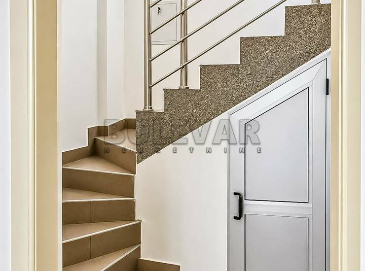 Poslovni prostor / Lokal Niš, Obilićev venac – fotografija 5