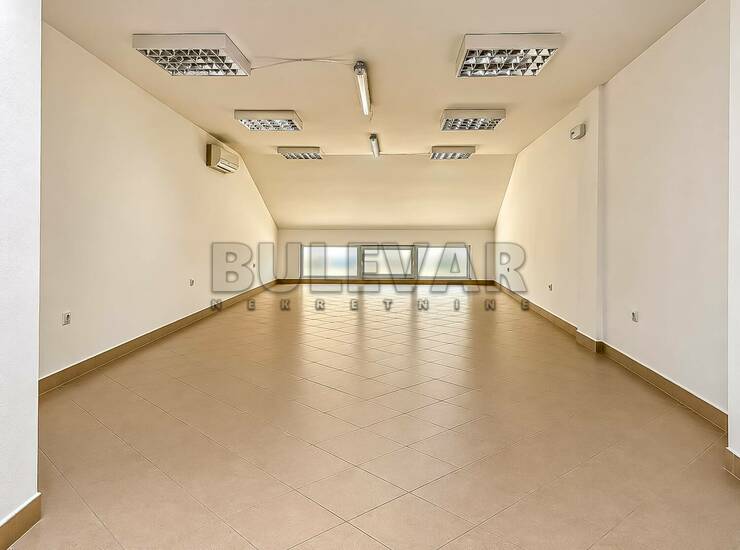 Poslovni prostor / Lokal Niš, Obilićev venac – fotografija 7