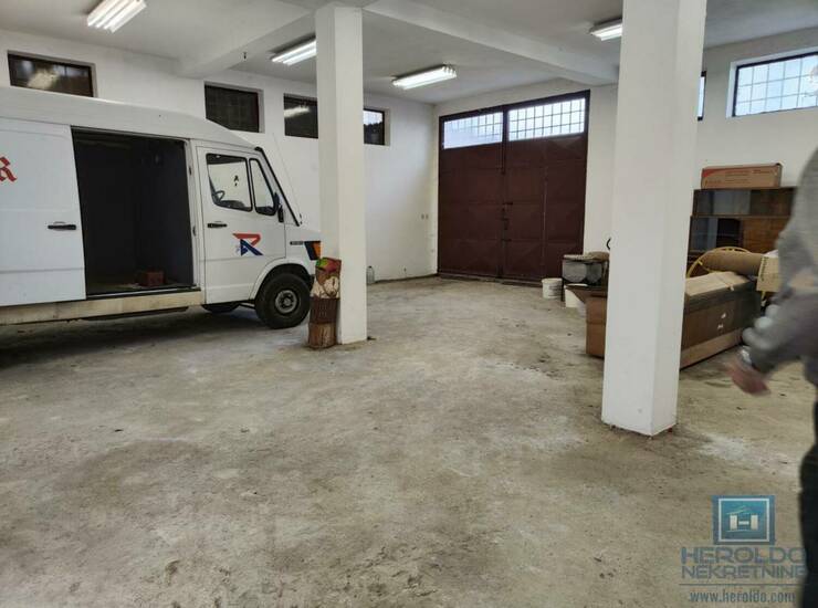 Poslovni prostor / Lokal Jagodina – fotografija 11