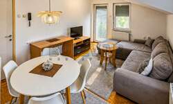 Jednoiposoban stan, Vojna bolnica · 42m² · 330€ | SveNekretnine