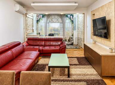Dvosoban stan, Gradska bolnica · 50m² · 400€ | SveNekretnine