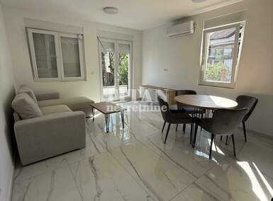 Trosoban stan, Centar · 62m² · 550€ | SveNekretnine