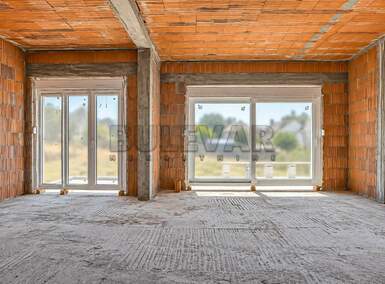 Kuća, Crveni Krst · 269m² · 202.000€ | SveNekretnine