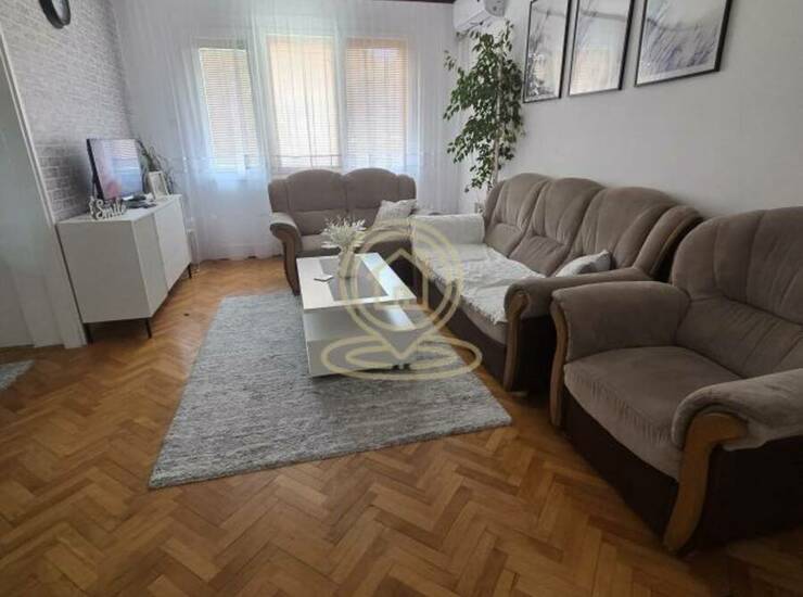 Stan Niš, Bulevar Nemanjica – fotografija 4