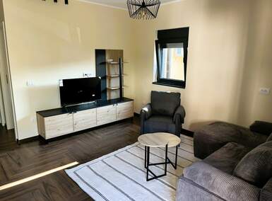 Jednoiposoban stan, Zeleno brdo · 35m² · 500€ | SveNekretnine