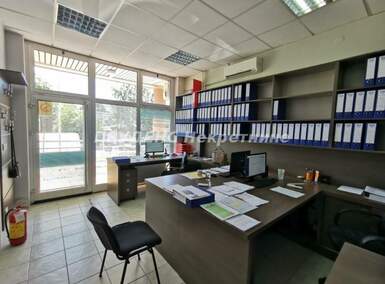 Poslovni prostor / Lokal, Blok 22 · 34m² · 650€ | SveNekretnine