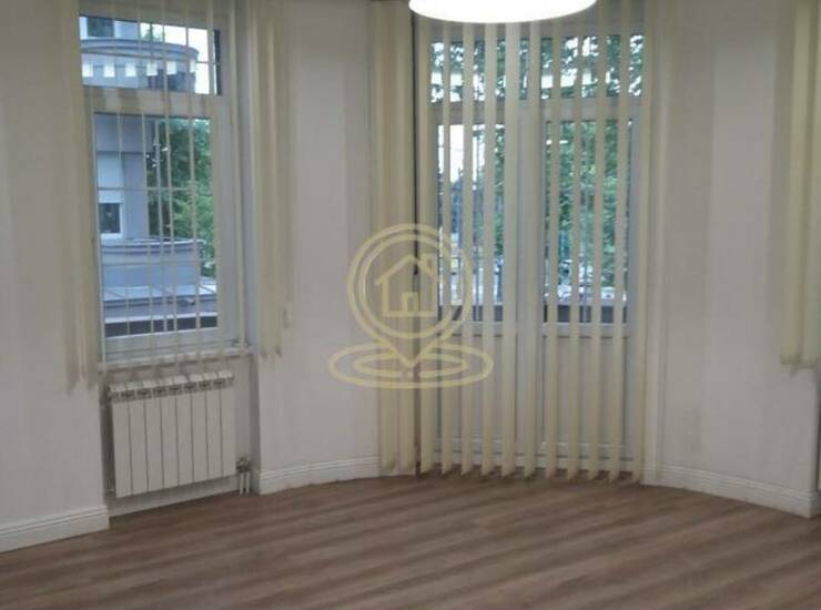 Poslovni prostor / Lokal Beograd, Hram Sv. Save – fotografija 3